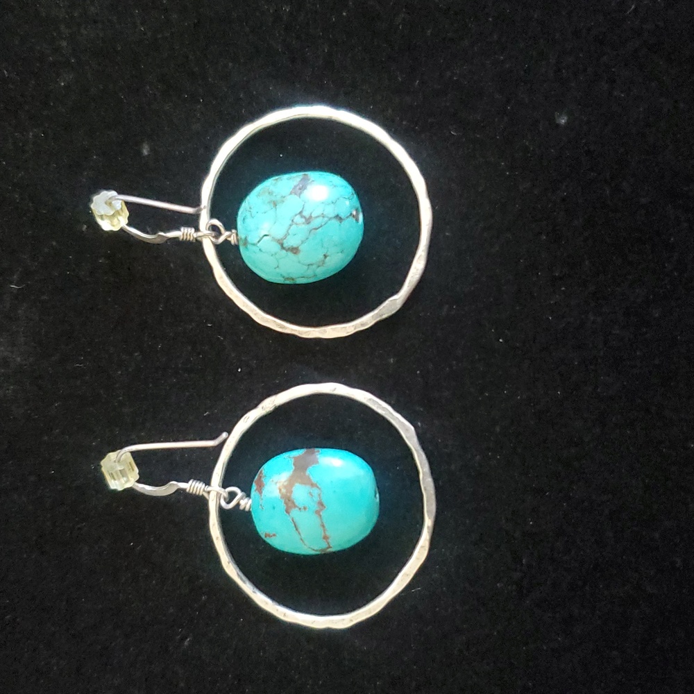 Sterling silver 925 turquoise stones southwest style, dangle earrings. Hammered